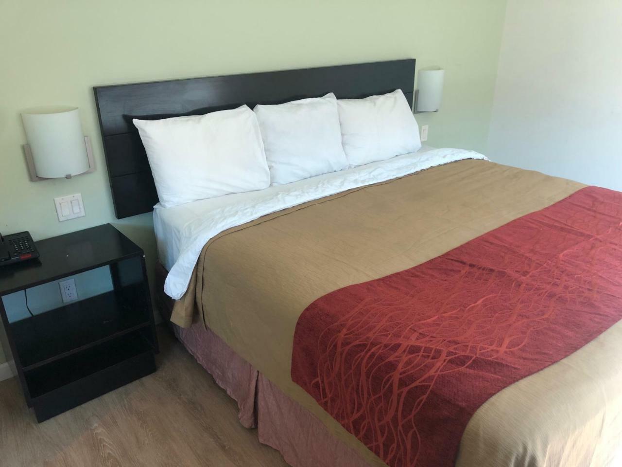 Comfort Inn & Suites - Kew Gardens Near La Guardia Airport New York Eksteriør bilde